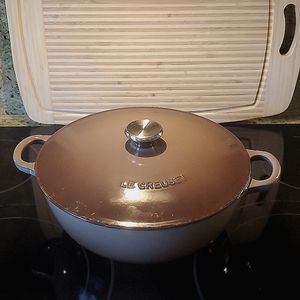 Le Creuset!  4 1/4 Qt. Soup Pot
